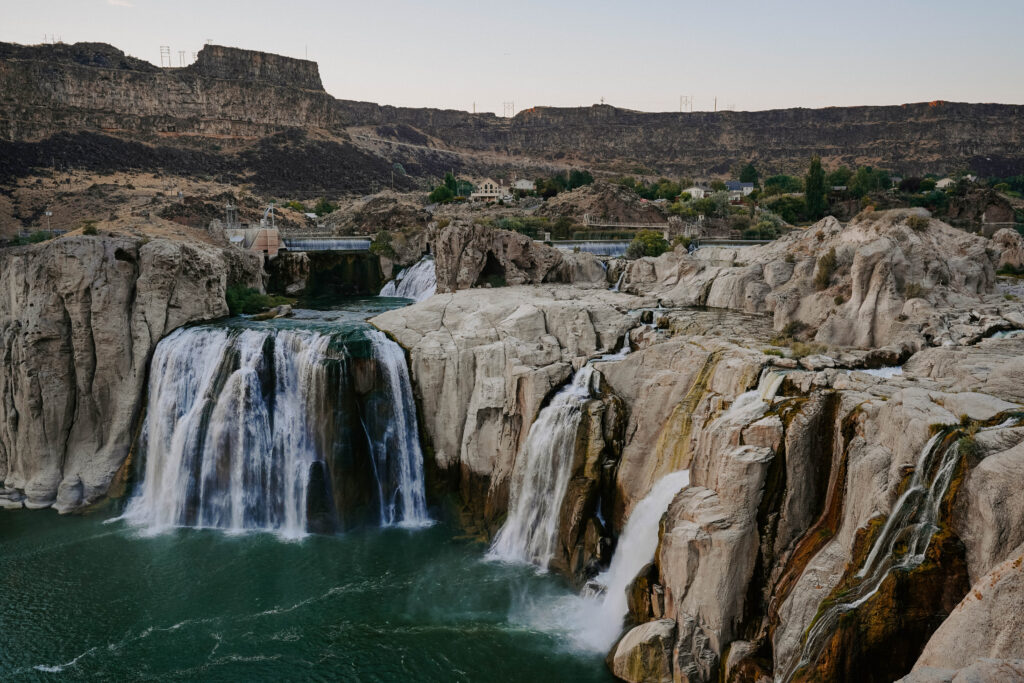 Shoshone falls must stop Idaho road trip