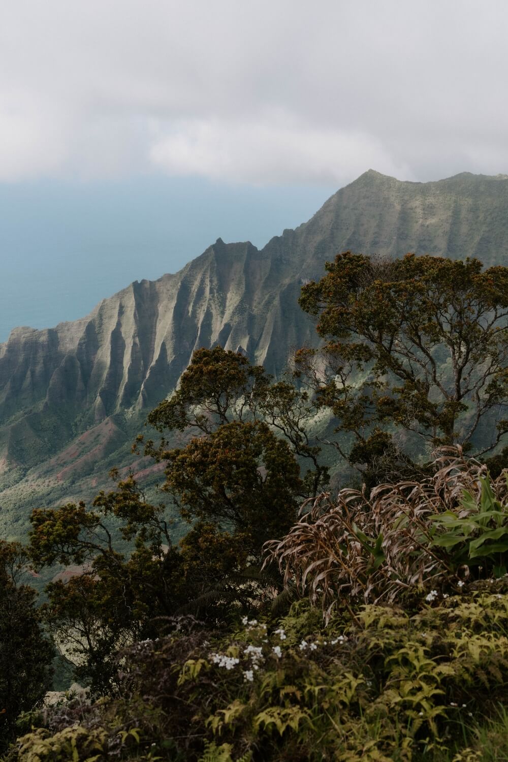 clouds over kauai kalalau lookout