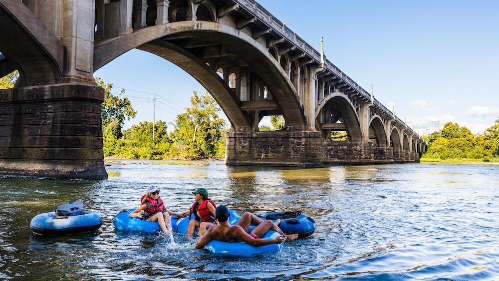 saluda river tubing in Columbia South Carolina