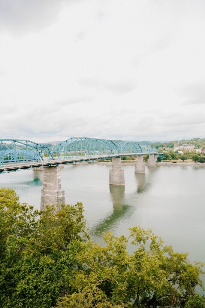 chattanooga walnut street bridge view