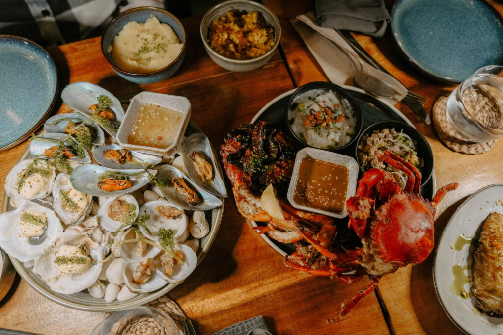 seafood dinner in Barakuda El Nido