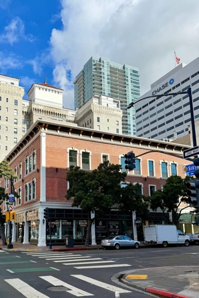 The Beau Downtown San Diego Gaslamp Quarter