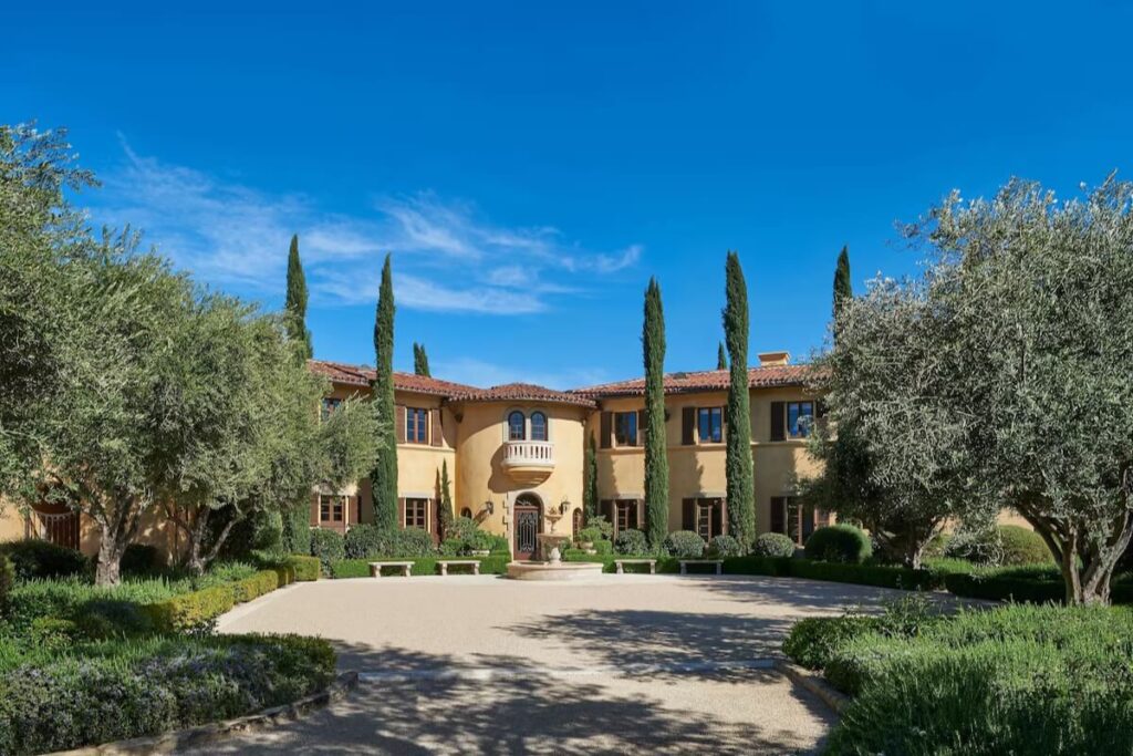 Ojai Valley Inn outdoor view