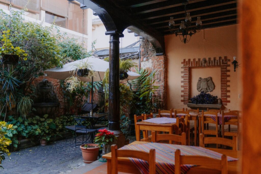 Fernando’s Kaffee Courtyard in Antigua, Guatemala