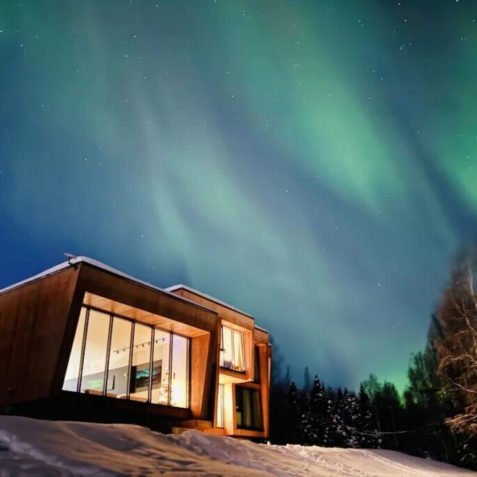 where to stay in alaska aurora villa